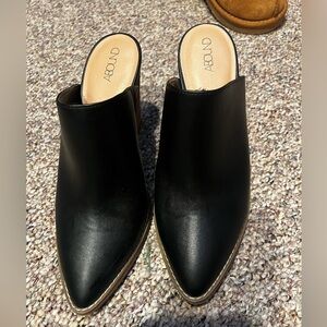 Abound Women's Black Pointed Mules